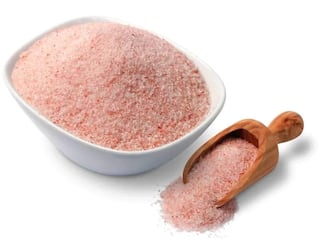 Health Tips :  सैंधव मीठ आरोग्यासाठी गुणकारी, 'या' समस्यांपासून होईल सुटका