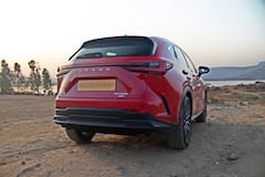 Lexus NX 350h: টপ মডেলের দাম দাম ৭১ লক্ষ, কেমন দেখতে লেক্সাসের এই লাক্সারি এসইউভি ?