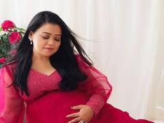 PHOTO: कॉमेडी क्वीन भारतीचं प्रेगन्सी शूट; पाहा फोटो!