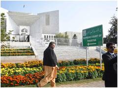 राजनीति के मैदान में 'बैकफुट' पर इमरान खान, आज सुप्रीम कोर्ट के फैसले से तय होगी 'जीत' या 'हार'!