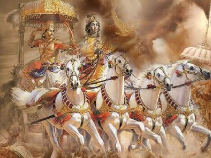 Maharashtra News: , BJP MLA demands to include chapter of Bhagavad Gita in school curriculum Maharashtra News: BJP विधायक की मांग- स्कूली पाठ्यक्रम में भगवद् गीता का अध्याय शामिल हो