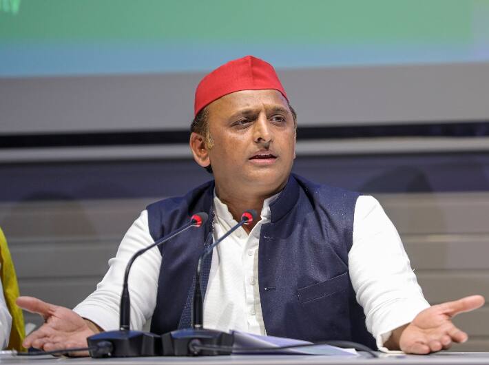 Akhilesh Yadav resign from Lok Sabha to build samajwadi party in UP यूपी: विपक्ष के नये 'अवतार' में कितने कामयाब हो पाएंगे अखिलेश यादव?