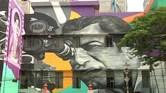 Satyajit Ray: টালিগঞ্জের ভবানীর সিনেমার সামনে সত্যজিৎ রায়ের ওয়াল পেন্টিং। Bangla News