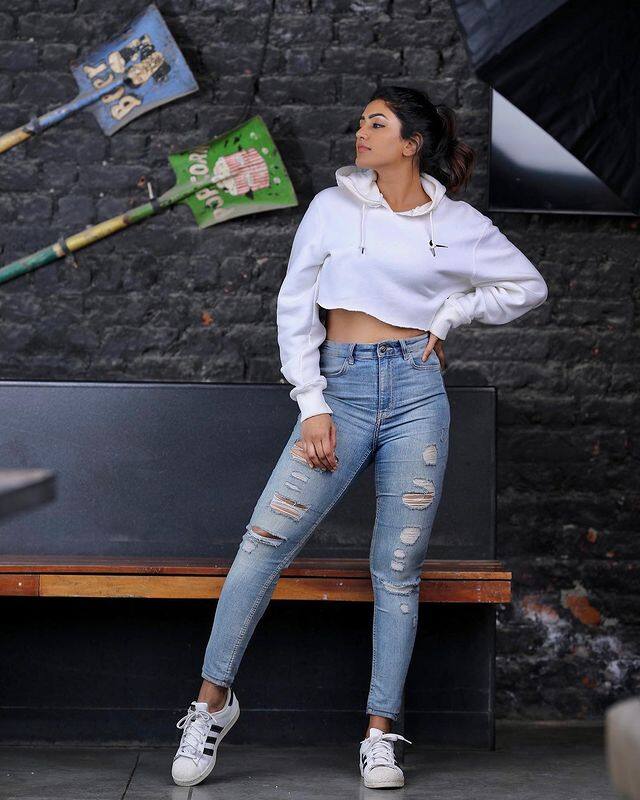 ఈషారెబ్బ ఫొటోలు (Courtesy : Eesha Rebba Instagram)
