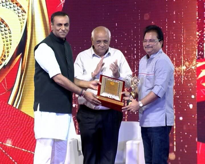 Abp Asmita Sanman Puraskar 2022: Asit Modi, producer of Tarak Mehta Ka Ulta Chashma, was honored in the field of entertainment. Abp અસ્મિતા સન્માન પુરસ્કાર 2022: તારક મહેતા કા ઉલ્ટા ચશ્માના પ્રોડ્યુસર અસિત મોદીનું સન્માન