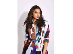 In Pics : तू रंग शरबतों का... रकुल प्रीत सिंहचा फंकी कॅज्युअल अंदाज!