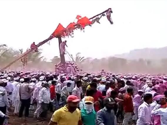 कोरोना निर्बंध हटले, पारंपरीक बगाड यात्रा जल्लोषात