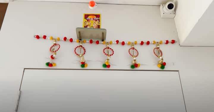 शादी के बाद हर्ष लिंबाचिया और भारती सिंह ने खूबसूरत घर खरीदा था जो एंट्रेंस से लेकर बेडरूम तक बेहद ही खूबसूरत है. (फोटो – सोशल मीडिया)