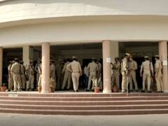 UP MLC Election 2022: अलीगढ़ में सपा प्रत्याशी पर प्रस्तावकों से फर्जी साइन कराने का आरोप,  निरस्त हो सकता है नामांकन