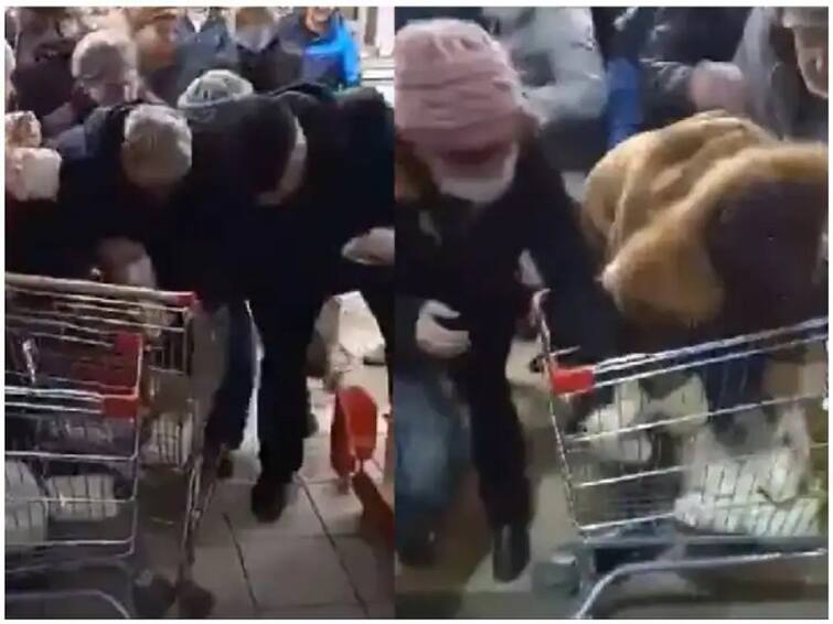 Ukriane russia crisis video of people fighting for sugar in russian supermarkets went viral common citizens are facing inflation due to war Ukraine Russia War : युद्धामुळे नागरिकांना महागाईचा फटका, रशियन सुपरमार्केटमध्ये साखरेसाठी धक्काबुक्की, व्हिडीओ व्हायरल