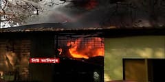 New Alipore Fire: নিউ আলিপুরের রঙের গুদামে বিধ্বংসী অগ্নিকাণ্ড
