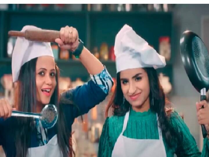 Manimegalai, Shivangi combo comedy rocks Bangalore food streets செட்டில் தான் ரகளை என்றால்.. ரோட்டிலும் லூட்டி! ஷிவாங்கி, மணிமேகலை காம்போ