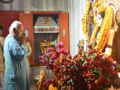 Gorakhpur News: मोहन भागवत ने किए बाबा गोरखनाथ के दर्शन, एक हजार सदस्‍यों को देंगे 'कुटुंब प्रबोधन'