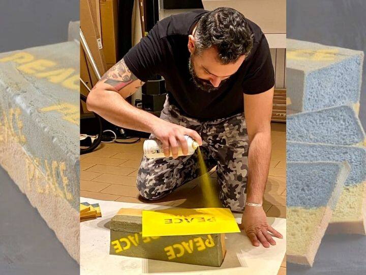 Italian Baker makes and sells Peace Bread to Help Ukrainian Refugees 'Peace Bread' — How An Italian Baker Is Doing His Bit To Help Ukrainian Refugees