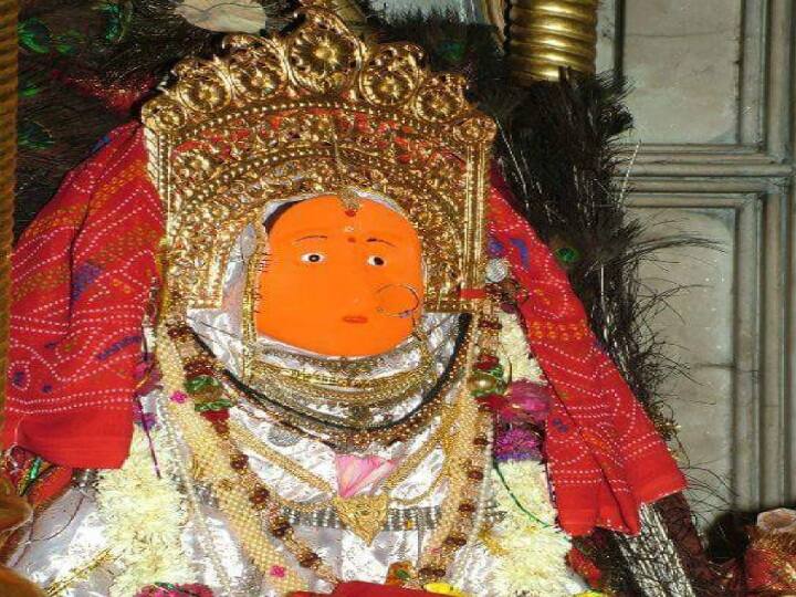 Chaitra Navratri 2022: नवरात्रि में मां बम्लेश्वरी मंदिर में जलेंगे 7 हजार ज्योति कलश, जानें कैसी है तैयारी Chaitra Navratri 2022 7 thousand Jyoti Kalash will burn in Maa Bamleshwari temple in Navratri Chhattisgarh durg ann Chaitra Navratri 2022: नवरात्रि में मां बम्लेश्वरी मंदिर में जलेंगे 7 हजार ज्योति कलश, जानें कैसी है तैयारी