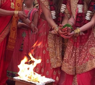 LGBTQ : समलिंगी मैत्रिणींमधील लग्नाचा वाद पोलीस ठाण्यात! औरंगाबाद पोलिसांसमोर पहिल्यांदाच 'असा' प्रकार