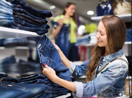 Tips to know before buying jeans ਜੀਨਸ ਖਰੀਦਣ ਤੋਂ ਪਹਿਲਾਂ ਜਾਣ ਲਓ ਇਹ ਗੱਲਾਂ, ਨਹੀਂ ਆਵੇਗੀ ਵੱਡੀ ਪ੍ਰੇਸ਼ਾਨੀ