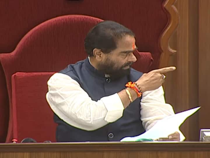 AP Assembly News: ఏపీ అసెంబ్లీలో చిడతల వాయింపు, భజన - స్పీకర్ ఆగ్రహం, ఐదుగురి సస్పెండ్ AP Assembly Updates: Speakar Tammineni Sitaram suspends TDP MLAs in AP Assembly today AP Assembly News: ఏపీ అసెంబ్లీలో చిడతల వాయింపు, భజన - స్పీకర్ ఆగ్రహం, ఐదుగురి సస్పెండ్