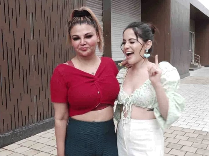 Urfi Javed And Rakhi Sawant Spotted Together Video Went Viral On Social  Media | जब उर्फी जावेद से हुई राखी सावंत की मुलाकात, ड्रामा क्वीन ने कह  दिया कुछ ऐसा कि शर्म