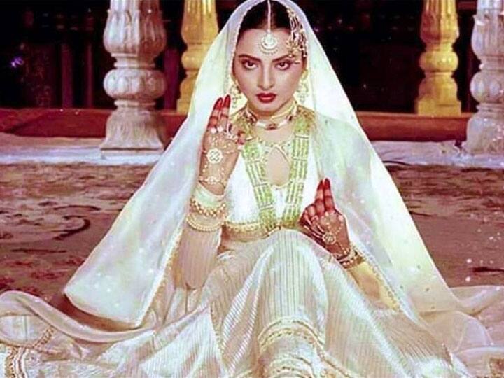 रेखा को मार-मार के बनाया गया था स्टार, जानिए क्या है किस्सा Rekha did not want to be an actress actress Revealed this in an interview रेखा को मार-मार के बनाया गया था स्टार, जानिए क्या है किस्सा