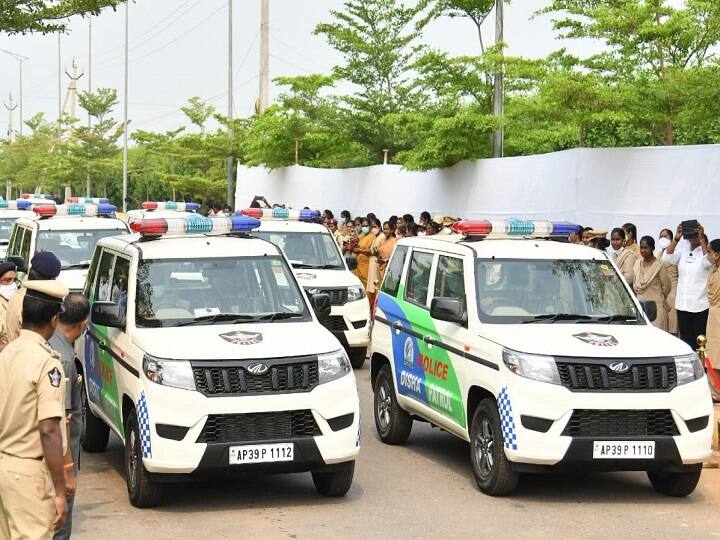 Andhra Pradesh: CM YS Jagan Flags Off 163 Disha Patrolling Vehicles For The Safety Of Women Andhra Pradesh: CM YS Jagan Flags Off 163 Disha Patrolling Vehicles For The Safety Of Women