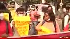 Rampurhat Fire: রামপুরহাট-হত্যালীলার প্রতিবাদে মিছিল কলকাতা বিশ্ববিদ্যালয়ের পড়ুয়াদের।Bangla News