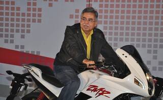 Income Tax Raids on Hero Moto Corp Residence of Pawan Munjal and office being searched Income Tax Raids: હીરો મોટોકોર્પના ચેરમેન પવન મુંજાલ આઈટીની રડારમાં, ઓફિસ-ઘરે સર્ચ ઓપરેશન