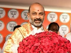 Bandi Sanjay On KCR: వడ్లు కొనలేని లేని ప్రభుత్వం, ముఖ్యమంత్రి తప్పుకోవాలి- ధాన్యం కొనుగోలు పెద్ద స్కాం : బండి సంజయ్