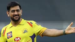 IPL 2022: তুমিই আমাদের ক্যাপ্টেন থাকবে, ধোনি নেতৃত্ব ছাড়তেই আবেগঘন বার্তা সমর্থকদের