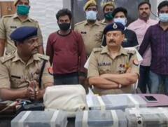 Hardoi Crime News: हरदोई में पुलिस मुठभेड़ में 3 शातिर लुटेरे गिरफ्तार, 1 लाख की नकदी समेत ये सामान हुआ बरामद