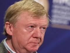 Putin : पुतीन यांच्या सल्लागाराने रशिया सोडले, युक्रेन युद्धामुळे निर्णय घेतला