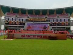 Yogi Adityantah Swearing-In: इकाना स्टेडियम से शपथ ग्रहण की तैयारियों की तस्वीरें आई सामने, देखें क्या है खास