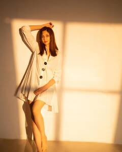 भाभी जी घर पर है मालिकेतील भाभीजींचा ग्लॅमरस अवतार; तुम्हीही घ्या इन्स्पिरेशन!