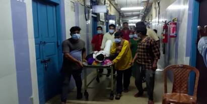 Nadia Hanskhali TMC leader took out from own head while running for life, claims family Nadia News: আঙুল ঢুকিয়ে্ নিজেই মাথা থেকে বার করেন গুলি! দাবি হাঁসখালিতে গুলিবিদ্ধ তৃণমূল নেতার পরিবারের