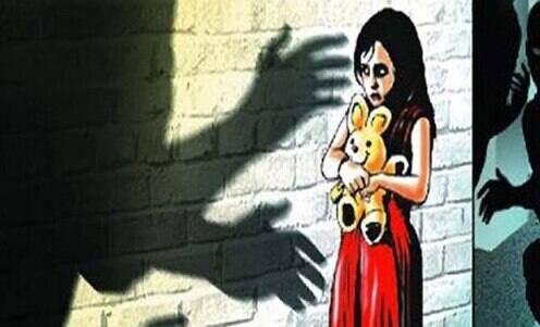 Rajasthan News: innocent told the horrific story of rape 4 Years ago to her Mother ann Rajasthan News: मां ने बेटी को समझाया गुड टच-बैड टच, तभी मासूम ने उगल दी कोरियोग्राफर टीचर की रेप की कहानी