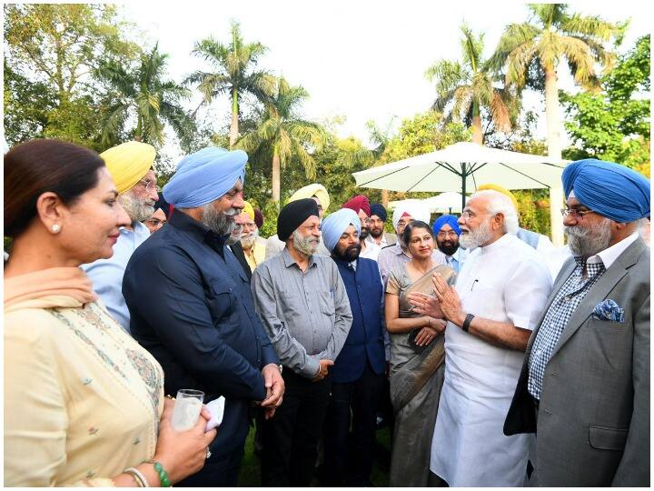 Prime Minister Narendra Modi meets a delegation of Sikh intellectuals in Delhi discussed Drugs addiction issue in Punjab सिख समुदाय के डेलीगेशन से पीएम मोदी ने की मुलाकात, पंजाब से जुड़े मुद्दों पर भी हुई चर्चा