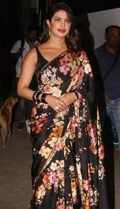 90s से प्रियंका चोपड़ा की पहली पसंद बना ब्लैक साड़ी लुक, बदलते दौर के साथ बदलता नजर आया स्टाइल