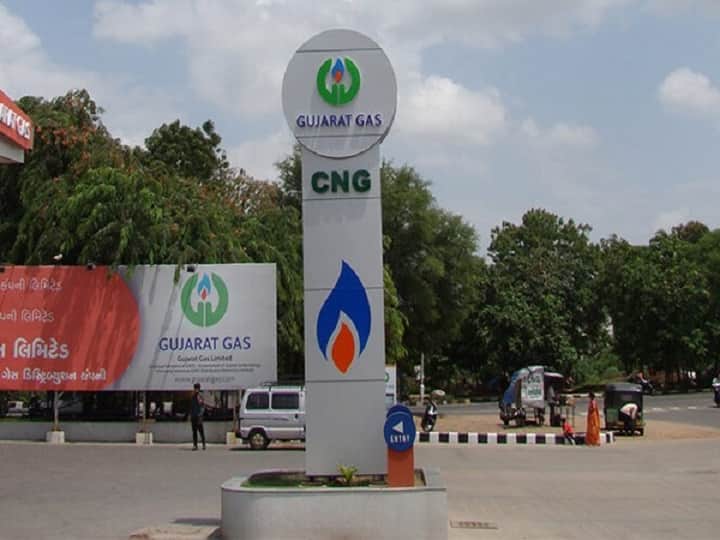 Gujarat gas company limited hike price 3 rupees in CNG and 4 rupees in PNG ગુજરાતમાં CNG કારધારકો માટે માઠા સમાચાર, ગેસના ભાવમાં થયો કેટલો વધારો?