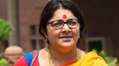 Locket Chatterjee: ‘সম্মতি’ দেওয়া সত্বেও বিজেপির তারকা প্রচারকের তালিকায় বাদ লকেট । Bangla News