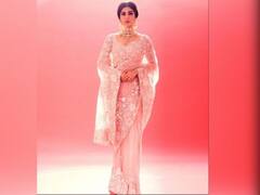 In Pics : मौनी रॉयचं सुंदर फोटोशूट, पिंक साडीतील नयनरम्य फोटो