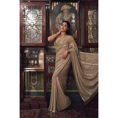 Regina Cassandra: రెజీనా హాట్ అండ్ స్టైలిష్ లుక్, ఫొటోలు వైరల్