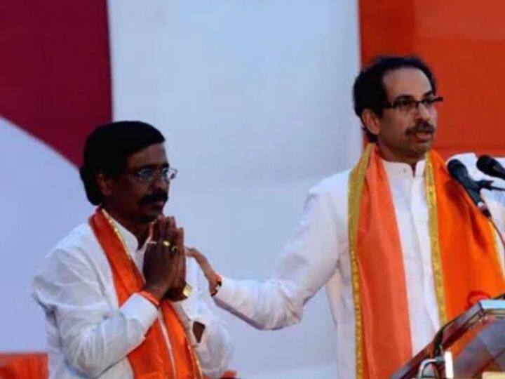 Vinayak Raut publicly apologized to the Brahmin community Maharashtra Political marathi news Vinayak Raut vs Brahman Sangh : विनायक राऊतांच्या 'त्या' वक्तव्यावर ब्राह्मण समाजाची नाराजी, मागितली जाहीर माफी, म्हणाले...