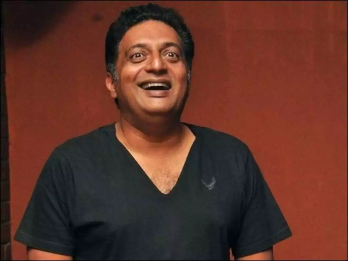 HBD Prakash Raj : `ஹாய் செல்லம் ஹேப்பி பர்த்டே!’ : 300 ரூபாய் முதல் சம்பளம்.. வீதி நாடகம்.. கஷ்டம்.. பிரகாஷ்ராஜின் பயணம்..