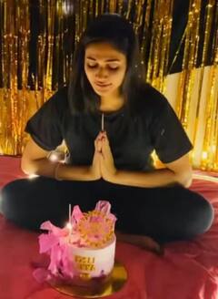 Actress Losliya : பிக்பாஸ் புகழ் லாஸ்லியா பிறந்தநாள் கொண்டாட்ட புகைப்படங்கள்!