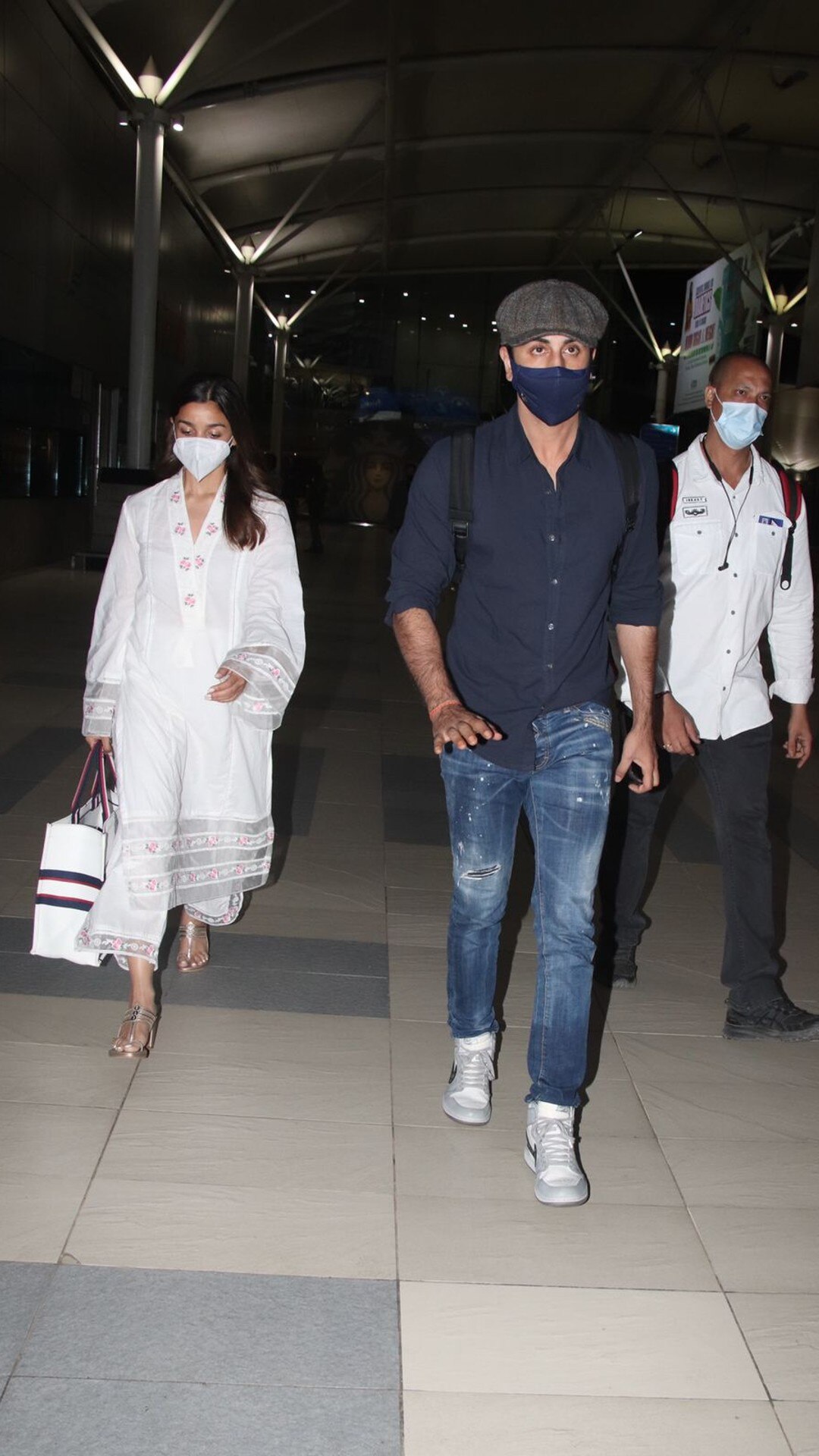 Photos: Ranbir Kapoor and Alia Bhatt are back in Mumbai after shooting for  'Brahmastra' in Varanasi