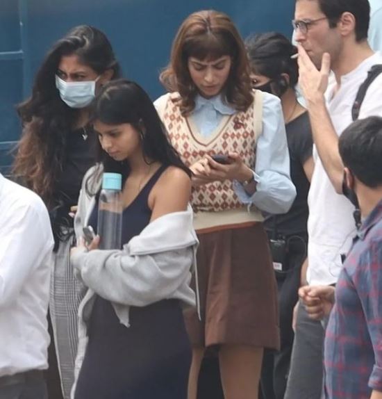 SRK's Daughter Suhana Khan With Big B's Grandson Agastya Nanda & Khushi Kapoor Begin Shooting For Their Debut Movie- See Pics From Set