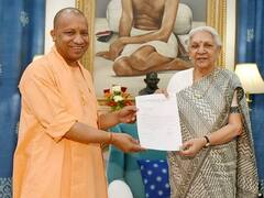 Yogi Adityanath के शपथग्रहण के लिए पूरे यूूपी से लखनऊ पहुंच रहे हैं समर्थक, पूरा शहर भगवा रंग में रंगा