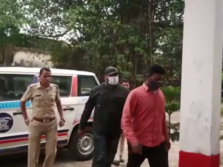 Two accused arrested in Santosh Parab Sindhudurg Maharashtra News Santosh Parab Case : संतोष परब हल्ला प्रकरणातील दोन फरार आरोपी अटकेत; आज न्यायालयात हजर केलं जाणार