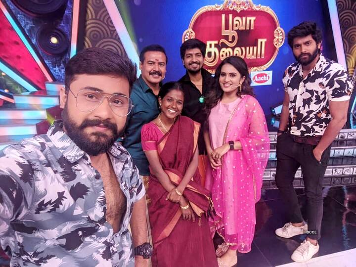 சுந்தரி குழுவினருடன் கேப்ரியல்லா