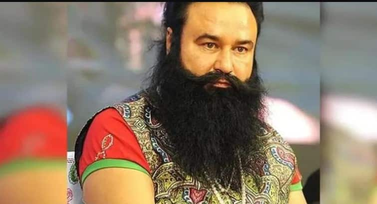 Production warrant issued against Ram Rahim in 2 cases related to indecency, now ready to bring him to Punjab ਬੇਅਦਬੀ ਨਾਲ ਜੁੜੇ 2 ਕੇਸਾਂ 'ਚ ਰਾਮ ਰਹੀਮ ਖਿਲਾਫ ਪ੍ਰੋਡਕਸ਼ਨ ਵਾਰੰਟ ਜਾਰੀ, ਹੁਣ ਪੰਜਾਬ ਲਿਆਉਣ ਦੀ ਤਿਆਰੀ